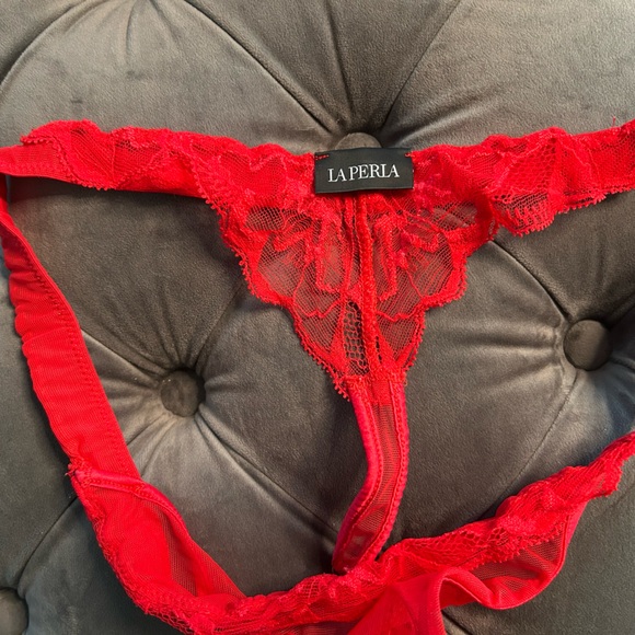 Luxury red lingerie set La Perla - Picture 6 of 16
